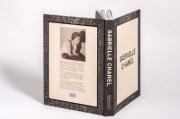Buchcover und Innenansicht für das Buch: Gabrielle Chanel