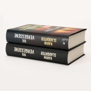 Buchcover und Innenansicht für das Buch: Girl, Forgotten