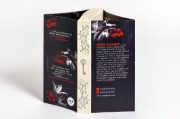 Buchcover und Innenansicht für das Buch: Cross My Heart (Oxford Legacy 1)