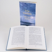 Buchcover und Innenansicht für das Buch: Crusoe's Daughter