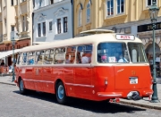 Buchcover und Innenansicht für das Buch: Jahrbuch Omnibusse 2026