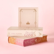 Buchcover und Innenansicht für das Buch: Twisted Games