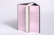 Buchcover und Innenansicht für das Buch: The Woman in Me