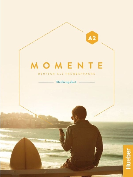 Buchcover und Innenansicht für das Buch: Momente A2. Medienpaket