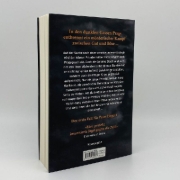 Buchcover und Innenansicht für das Buch: Die schwarze Dame