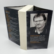 Buchcover und Innenansicht für das Buch: Die schwarze Dame