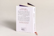 Buchcover und Innenansicht für das Buch: Achtsam morden am Rande der Welt