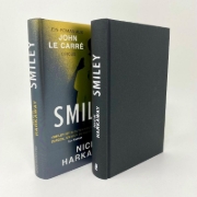 Buchcover und Innenansicht für das Buch: Karla's Choice. A novel of John le Carré's circus