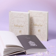 Buchcover und Innenansicht für das Buch: feeling lost (and other weird feelings)