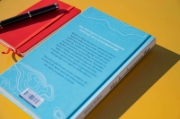 Buchcover und Innenansicht für das Buch: Atlas der unbegangenen Wege