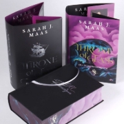 Buchcover und Innenansicht für das Buch: Empire of Storms