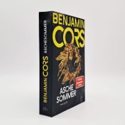 Buchcover und Innenansicht für das Buch: Aschesommer