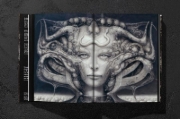 Buchcover und Innenansicht für das Buch: HR Giger