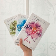 Buchcover und Innenansicht für das Buch: Command Me (Royals Saga 1)