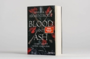 Buchcover und Innenansicht für das Buch: From Blood and Ash