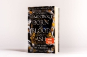 Buchcover und Innenansicht für das Buch: Born of Blood and Ash