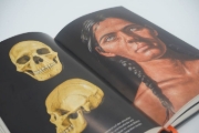 Buchcover und Innenansicht für das Buch: Das Rätsel der Schamanin