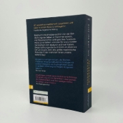 Buchcover und Innenansicht für das Buch: The Song of the Cell