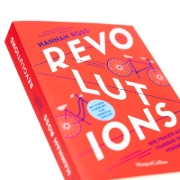 Buchcover und Innenansicht für das Buch: Revolutions. Wie Frauen auf dem Fahrrad die Welt veränderten