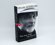 Buchcover und Innenansicht für das Buch: Becoming Myself. A Psychiatrist's Memoir.
