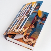 Buchcover und Innenansicht für das Buch: Identitti