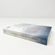 Buchcover und Innenansicht für das Buch: Little Fires Everywhere