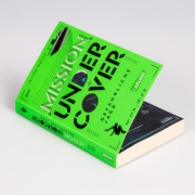 Buchcover und Innenansicht für das Buch: Mission Undercover 2: Gefährliche Jagd