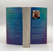 Buchcover und Innenansicht für das Buch: Reminders of Him