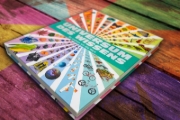 Buchcover und Innenansicht für das Buch: Universum des Wissens