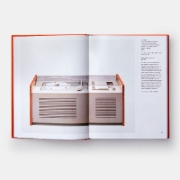 Buchcover und Innenansicht für das Buch: Dieter Rams: The Complete Works