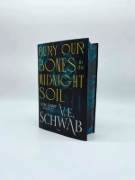 Buchcover und Innenansicht für das Buch: Bury Our Bones in the Midnight Soil