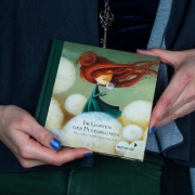 Buchcover und Innenansicht für das Buch: La Vallée des Moulins