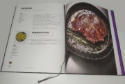 Buchcover und Innenansicht für das Buch: Vierundzwanzigsieben kochen