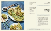 Buchcover und Innenansicht für das Buch: La cuisine japonaise à l'écran. 60 recettes culte u Studio Ghibli à Midnight Diner