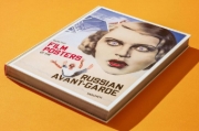 Buchcover und Innenansicht für das Buch: Film Posters of the Russian Avant-Garde