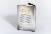 Buchcover und Innenansicht für das Buch: Im Herzen bist du unbesiegbar