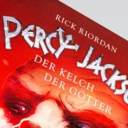 Buchcover und Innenansicht für das Buch: The Chalice of the Gods (Percy Jackson and the Olympians, 6)