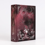 Buchcover und Innenansicht für das Buch: Mother of Death and Dawn
