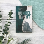 Buchcover und Innenansicht für das Buch: Dunkelnacht