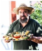Buchcover und Innenansicht für das Buch: Einfach genial grillen - Vegetarisch