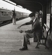 Buchcover und Innenansicht für das Buch: Elliott Erwitt's New York