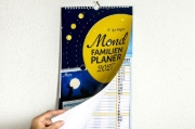 Buchcover und Innenansicht für das Buch: Mond-Familienplaner 2027