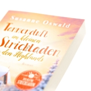 Buchcover und Innenansicht für das Buch: Tannenduft im kleinen Strickladen in den Highlands