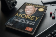 Buchcover und Innenansicht für das Buch: Money