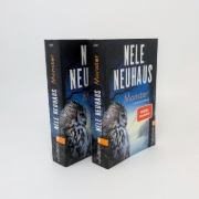 Buchcover und Innenansicht für das Buch: Monster