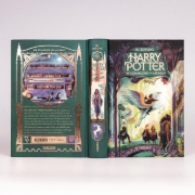 Buchcover und Innenansicht für das Buch: Harry Potter and the Prisoner of Azkaban
