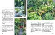 Buchcover und Innenansicht für das Buch: Small Garden Beauty