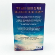 Buchcover und Innenansicht für das Buch: Great and Precious Things