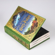 Buchcover und Innenansicht für das Buch: Harry Potter and the Chamber of Secrets