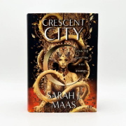 Buchcover und Innenansicht für das Buch: Crescent City - House of Flame and Shadow
